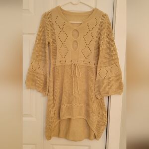 Beach cover up or tunic size small/medium tan
